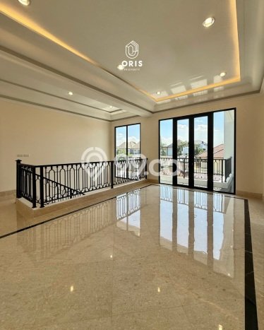 Dijual Rumah Luas Elegan Dengan View Cantik di Cipete, Jakarta Selatan Dijual Rumah Luas Elegan Dengan View Cantik di Cipete, Jakarta Selatan