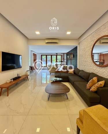 Siap Huni Hunian Elit 4 Kamar di Kebayoran Baru Dekat ke Mana Pun Siap Huni Hunian Elit 4 Kamar di Kebayoran Baru Dekat ke Mana Pun