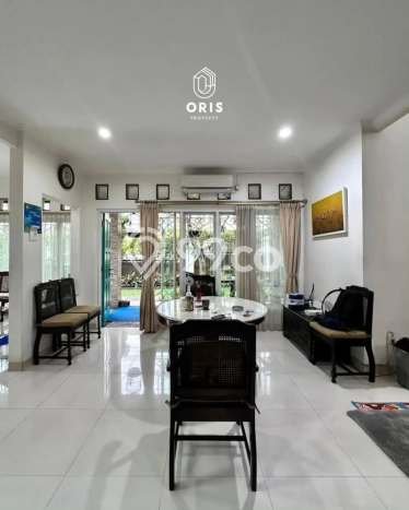 Rumah Elit Modern Siap Huni di Lebak Bulus Jakarta Selatan Rumah Elit Modern Siap Huni di Lebak Bulus Jakarta Selatan