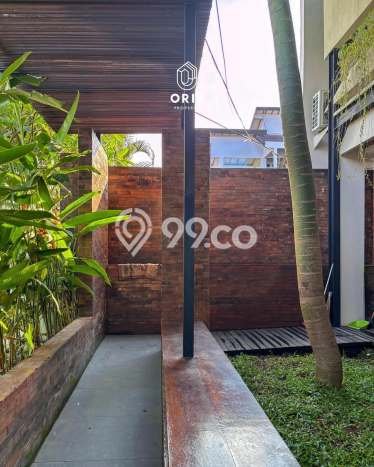 Rumah Luxury Modern Tanpa Renovasi di Bintaro Jakarta Selatan Rumah Luxury Modern Tanpa Renovasi di Bintaro Jakarta Selatan