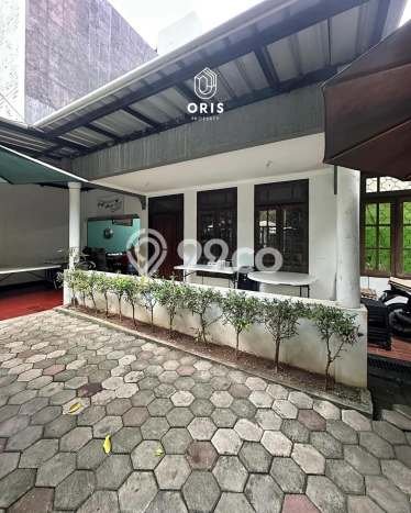 Jual Rumah Mewah Elegan Dengan View Eksklusif di Senopati, Jakarta Selatan Jual Rumah Mewah Elegan Dengan View Eksklusif di Senopati, Jakarta Selatan
