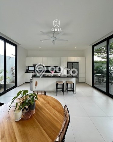 Dijual Rumah Mewah Megah Dengan View Cantik di Kemang, Jakarta Selatan Dijual Rumah Mewah Megah Dengan View Cantik di Kemang, Jakarta Selatan