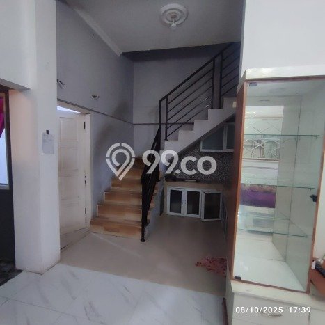 Jual Rumah Mewah Elegan Dengan View Eksklusif di Harapan Baru, Bekasi Jual Rumah Mewah Elegan Dengan View Eksklusif di Harapan Baru, Bekasi