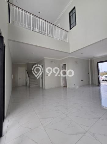Disewakan Rumah Murah di Summarecon Crown Gading Bekasi Punya 4 KT Disewakan Rumah Murah di Summarecon Crown Gading Bekasi Punya 4 KT
