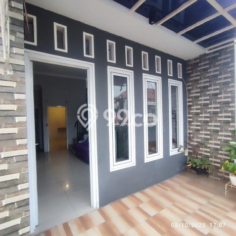 Jual Rumah Mewah Elegan Dengan View Eksklusif di Harapan Baru, Bekasi Jual Rumah Mewah Elegan Dengan View Eksklusif di Harapan Baru, Bekasi