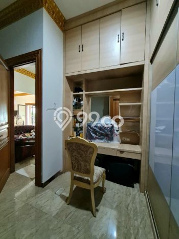 Rumah Mewah LB 800m2 Siap Huni Desain Elegan di Cikeas, Bogor Rumah Mewah LB 800m2 Siap Huni Desain Elegan di Cikeas, Bogor