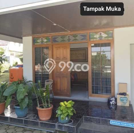 Ready to Use! Premium House LT 455m2 Desain Elegan di Pasteur Ready to Use! Premium House LT 455m2 Desain Elegan di Pasteur