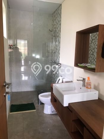 Vila di Coblong, Dimensi 329m2m², Akses ke berbagai keperluan Vila di Coblong, Dimensi 329m2m², Akses ke berbagai keperluan