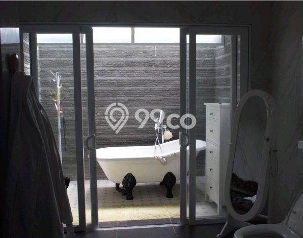 Rumah Luxury Modern Siap Huni di Setiabudi Bandung Rumah Luxury Modern Siap Huni di Setiabudi Bandung