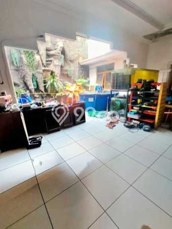 Hunian Idaman dengan 5 Kamar Tidur di Lingkungan Asri , Bandung Hunian Idaman dengan 5 Kamar Tidur di Lingkungan Asri , Bandung