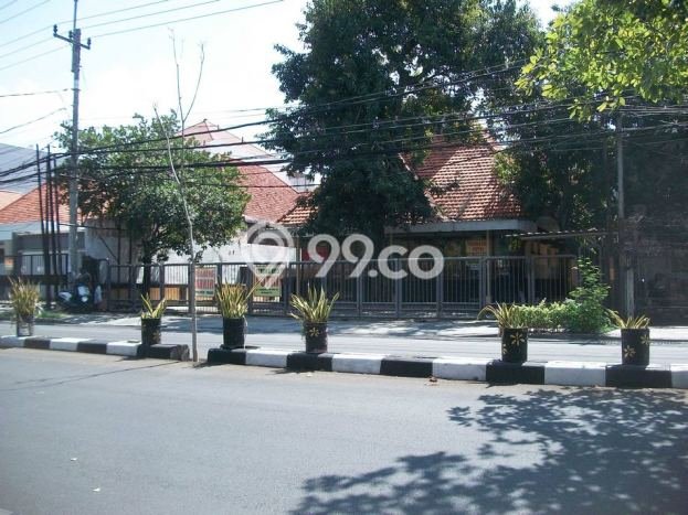 Rumah Luas Tanah 800m2m² di Surabaya Kota, Surabaya - Akses Mudah Rumah Luas Tanah 800m2m² di Surabaya Kota, Surabaya - Akses Mudah
