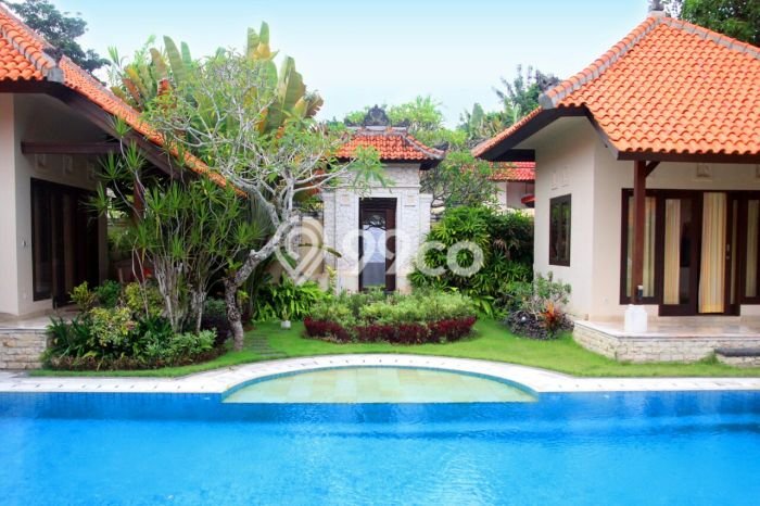 Hunian Elit LB 400m2 Siap Pakai Desain Elegan di Benoa, Badung Hunian Elit LB 400m2 Siap Pakai Desain Elegan di Benoa, Badung