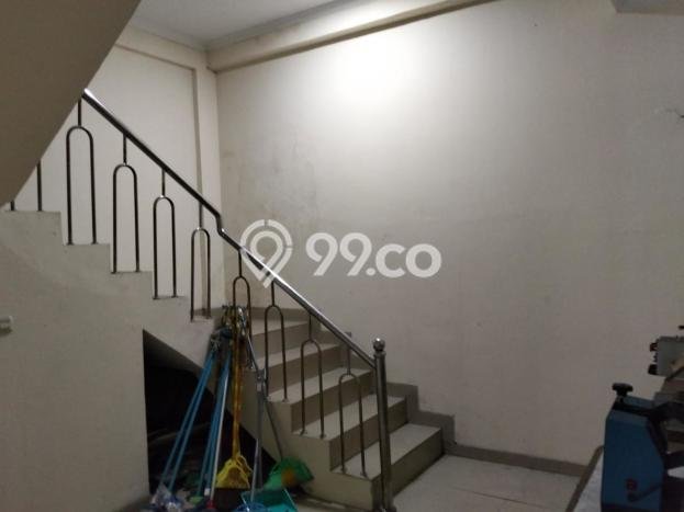 Rumah Sewa Jakarta Barat LT 90m2 LB 270m2 Kawasan Jelambar Rumah Sewa Jakarta Barat LT 90m2 LB 270m2 Kawasan Jelambar