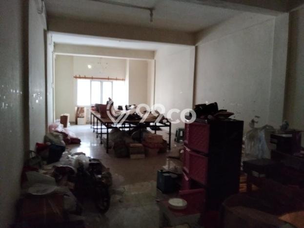 Rumah Sewa Jakarta Barat LT 90m2 LB 270m2 Kawasan Jelambar Rumah Sewa Jakarta Barat LT 90m2 LB 270m2 Kawasan Jelambar