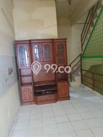Jarang Ada! Rumah Kontrakan 2 Kamar Nyaman Siap Huni Jelambar Jarang Ada! Rumah Kontrakan 2 Kamar Nyaman Siap Huni Jelambar