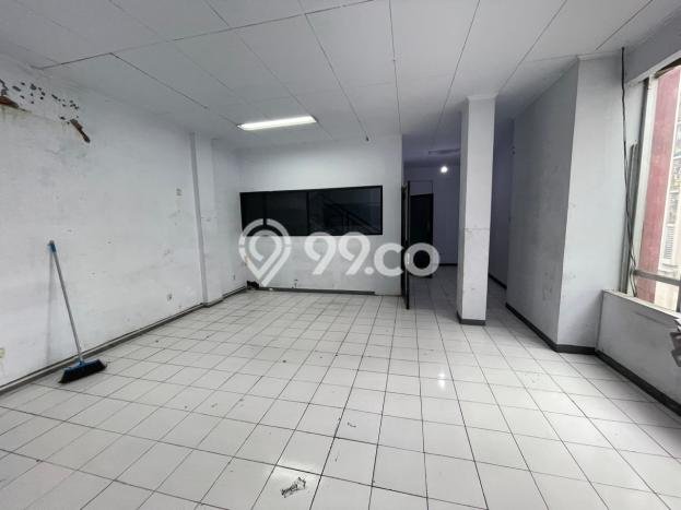 FOR RENT! Ruko di Jelambar Cocok untuk Bisnis 225m2 FOR RENT! Ruko di Jelambar Cocok untuk Bisnis 225m2