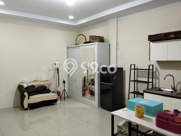 Rumah Sewa Jakarta Barat LT 90m2 LB 270m2 Kawasan Jelambar Rumah Sewa Jakarta Barat LT 90m2 LB 270m2 Kawasan Jelambar