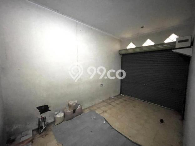 Disewakan Rumah Harga Terjangkau di Jelambar Jakarta Barat Punya 4 Kamar Tidur Disewakan Rumah Harga Terjangkau di Jelambar Jakarta Barat Punya 4 Kamar Tidur