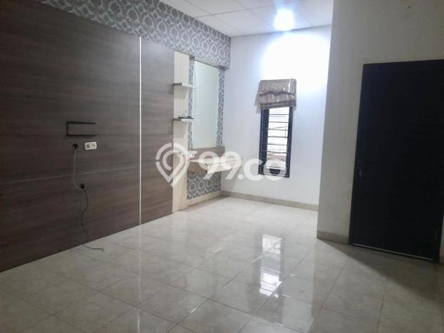 Unit Komersial Disewakan di Jakarta Barat Area Strategis Harga Kompetitif Unit Komersial Disewakan di Jakarta Barat Area Strategis Harga Kompetitif