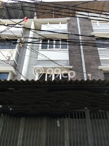 Rumah Sewa Jakarta Barat LT 90m2 LB 270m2 Kawasan Jelambar Rumah Sewa Jakarta Barat LT 90m2 LB 270m2 Kawasan Jelambar