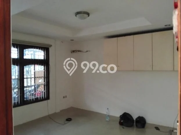 Jarang Ada! Rumah Sewa 3 Kamar Nyaman Siap Huni Jelambar Jarang Ada! Rumah Sewa 3 Kamar Nyaman Siap Huni Jelambar