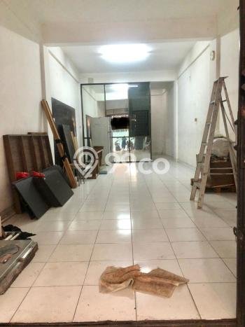 Unit Komersial Disewakan di Jakarta Barat Area Strategis Harga Kompetitif Unit Komersial Disewakan di Jakarta Barat Area Strategis Harga Kompetitif