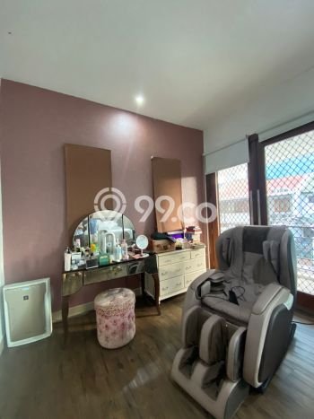 Dijual Rumah Luas Megah Dengan View Eksklusif di Kedoya Selatan, Jakarta Barat Dijual Rumah Luas Megah Dengan View Eksklusif di Kedoya Selatan, Jakarta Barat