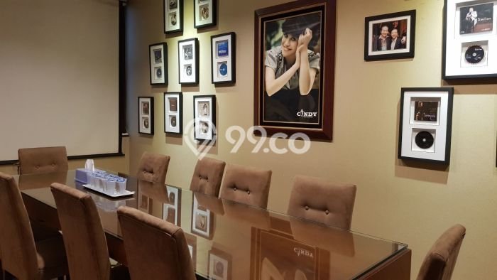Dijual! Ruko di Puri Indah Jakarta Barat LT 545m2 / LB 1560m2 Kawasan Bisnis Dijual! Ruko di Puri Indah Jakarta Barat LT 545m2 / LB 1560m2 Kawasan Bisnis