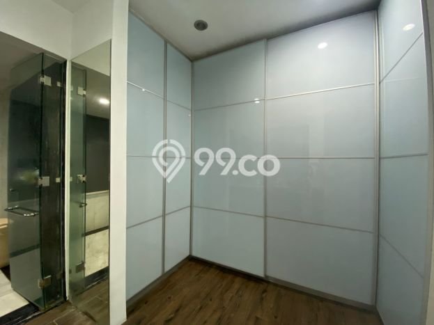 Dijual Rumah Luas Megah Dengan View Eksklusif di Kedoya Selatan, Jakarta Barat Dijual Rumah Luas Megah Dengan View Eksklusif di Kedoya Selatan, Jakarta Barat