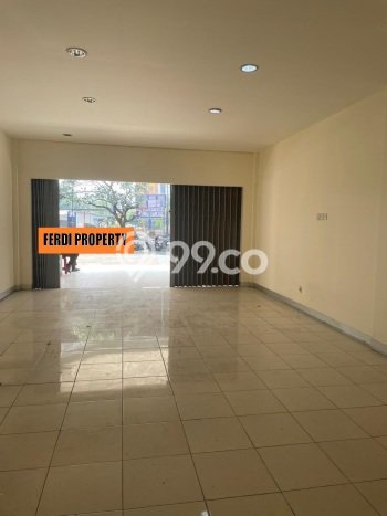 Ruko Bagus Dijual LB 164m2 Lokasi Strategis Jakarta Timur Area Cocok untuk Berbisnis Ruko Bagus Dijual LB 164m2 Lokasi Strategis Jakarta Timur Area Cocok untuk Berbisnis