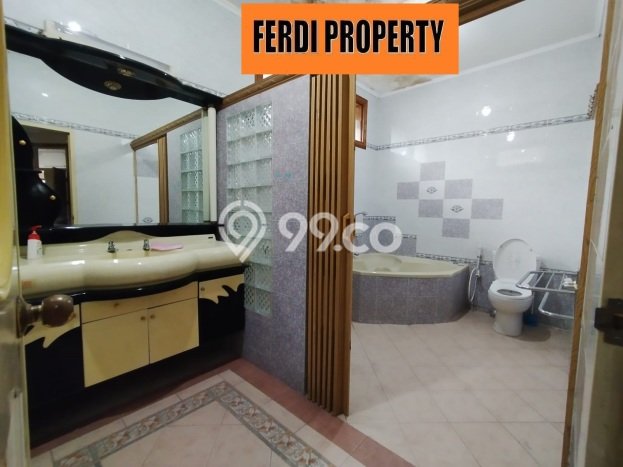 Komersial Kawasan , Luas 300m2m², Kawasan Bisnis, Dekat Jakarta Timur, Jakarta Timur Komersial Kawasan , Luas 300m2m², Kawasan Bisnis, Dekat Jakarta Timur, Jakarta Timur