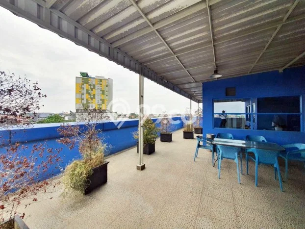 Kantor Dijual di Prime Area Surabaya Luas 992m2 Kantor Dijual di Prime Area Surabaya Luas 992m2