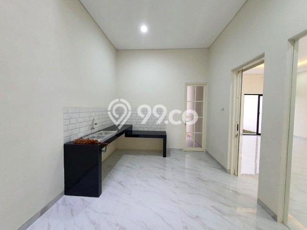 For Sale Rumah Mewah Exclusive di Tenggilis Mejoyo, Surabaya For Sale Rumah Mewah Exclusive di Tenggilis Mejoyo, Surabaya