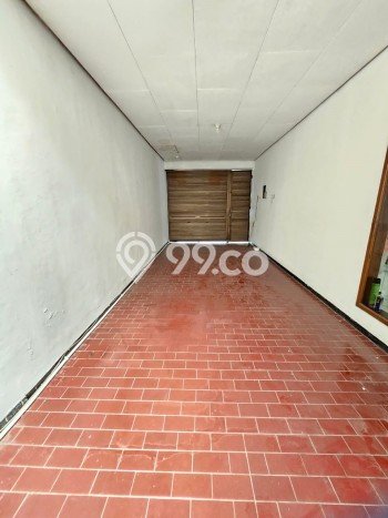 Jual Rumah Luas Megah Dengan View Eksklusif di Dharma Husada, Surabaya Jual Rumah Luas Megah Dengan View Eksklusif di Dharma Husada, Surabaya