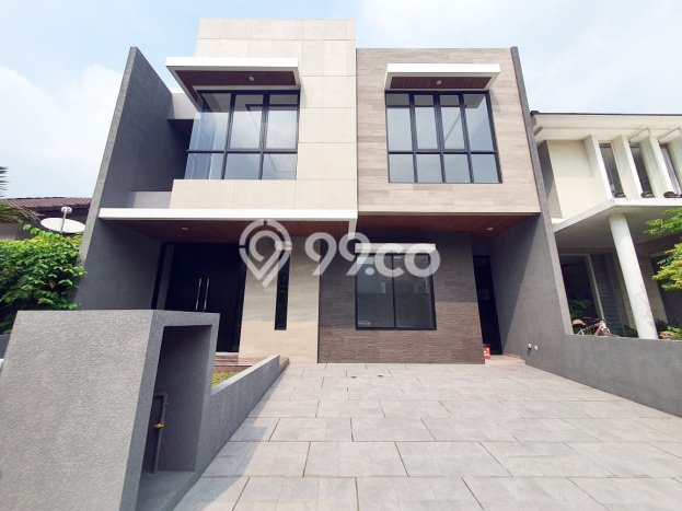 Rumah Elit Modern Tanpa Renovasi di Citraland Surabaya Rumah Elit Modern Tanpa Renovasi di Citraland Surabaya