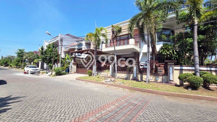 Hot Offer Hunian Mewah Ideal dan Luas di Sukolilo, Surabaya Hot Offer Hunian Mewah Ideal dan Luas di Sukolilo, Surabaya