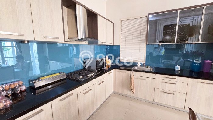 Hunian Eksklusif Dijual LT 360m2 di Sukolilo, Surabaya Hunian Eksklusif Dijual LT 360m2 di Sukolilo, Surabaya