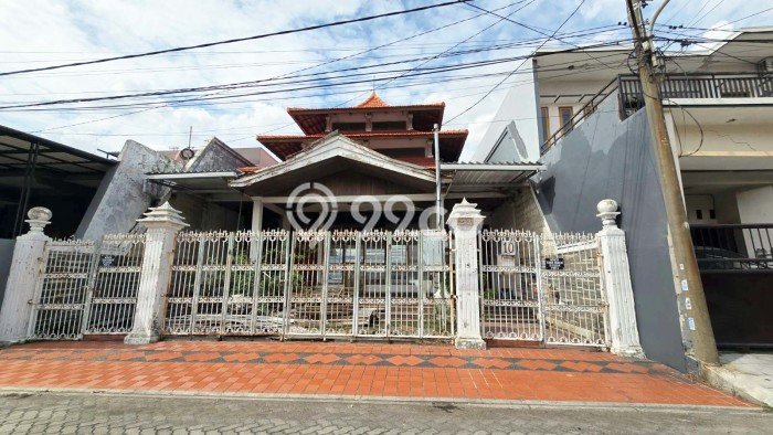 Rumah Mewah Siap Huni LT 420m2 di Tenggilis Mejoyo, Surabaya Rumah Mewah Siap Huni LT 420m2 di Tenggilis Mejoyo, Surabaya