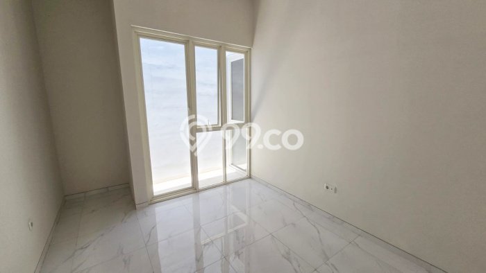INVESTASI CERDAS! Rumah Premium Sukolilo, Surabaya, Luas Tanah 114m2m² Luas Bangunan 155m2m² INVESTASI CERDAS! Rumah Premium Sukolilo, Surabaya, Luas Tanah 114m2m² Luas Bangunan 155m2m²