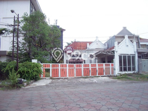 EXCLUSIVE HOME! Rumah di , 3 KM, Design Minimalis, LT 1200m2m² Bangunan 500m2m² EXCLUSIVE HOME! Rumah di , 3 KM, Design Minimalis, LT 1200m2m² Bangunan 500m2m²