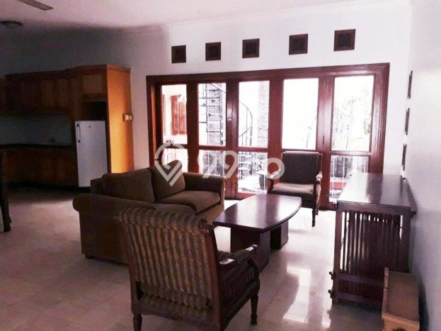 Disewakan Rumah Murah di Margorejo Surabaya Punya 3 KT Disewakan Rumah Murah di Margorejo Surabaya Punya 3 KT