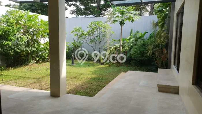 Rumah sewa siap huni 6 Kamar Tidur di BSD De Park, Tangerang Rumah sewa siap huni 6 Kamar Tidur di BSD De Park, Tangerang