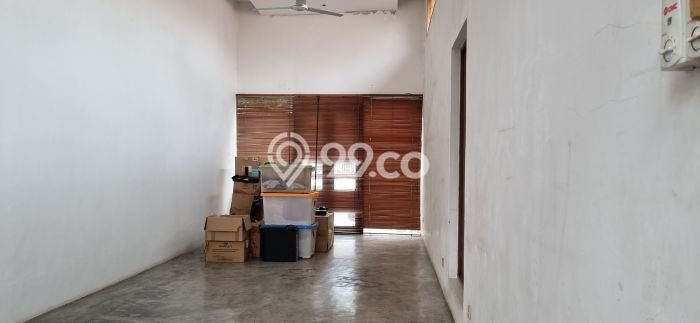 For Sale! Luxury House LT 525m2 Desain Modern di Fatmawati For Sale! Luxury House LT 525m2 Desain Modern di Fatmawati