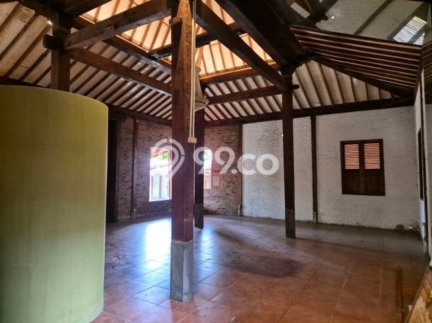 Rumah kawasan BSD, Dekat Fasilitas, 0 KT, Luas 650m² Bangunan 350m² Rumah kawasan BSD, Dekat Fasilitas, 0 KT, Luas 650m² Bangunan 350m²