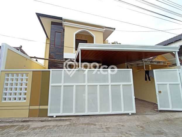 BEST CHOICE! Rumah di Depok, LT 125m2m² LB 156m2m² BEST CHOICE! Rumah di Depok, LT 125m2m² LB 156m2m²