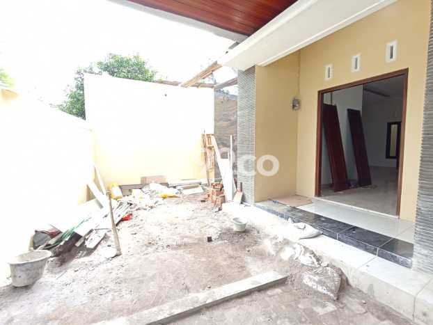 BEST CHOICE! Rumah di Depok, LT 125m2m² LB 156m2m² BEST CHOICE! Rumah di Depok, LT 125m2m² LB 156m2m²