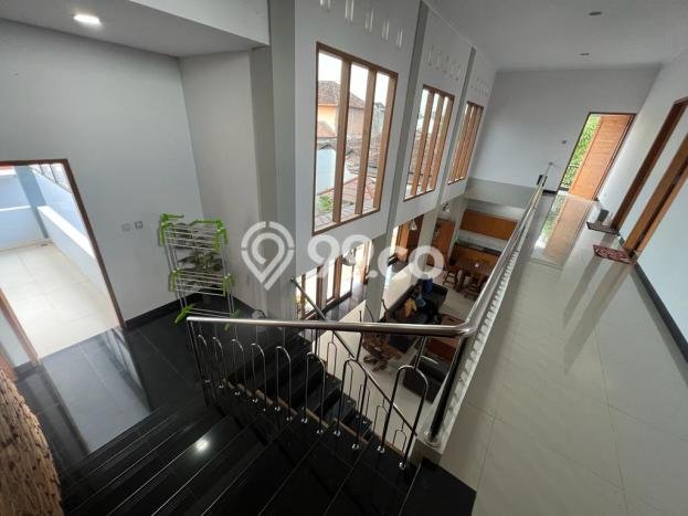 Rumah kawasan Ngaglik, Sleman, LT 440m2m² Bangunan 300m2m² Rumah kawasan Ngaglik, Sleman, LT 440m2m² Bangunan 300m2m²