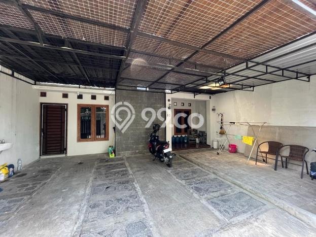 Rumah Kawasan Depok, Luas 166m2m², Bangunan 200m2m² Rumah Kawasan Depok, Luas 166m2m², Bangunan 200m2m²