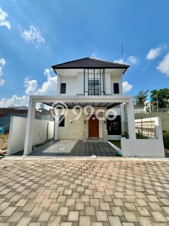 DIJUAL CEPAT! Rumah area Ngaglik, Sleman, Luas 125m2m² Bangunan 120m2m² HARGA NEGO! DIJUAL CEPAT! Rumah area Ngaglik, Sleman, Luas 125m2m² Bangunan 120m2m² HARGA NEGO!