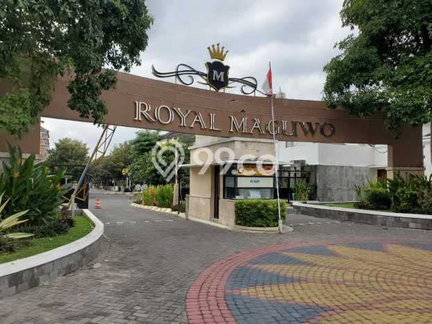 PRIME LOCATION! Rumah Strategis area Depok, LT 220m2m² Bangunan 165m2m² PRIME LOCATION! Rumah Strategis area Depok, LT 220m2m² Bangunan 165m2m²